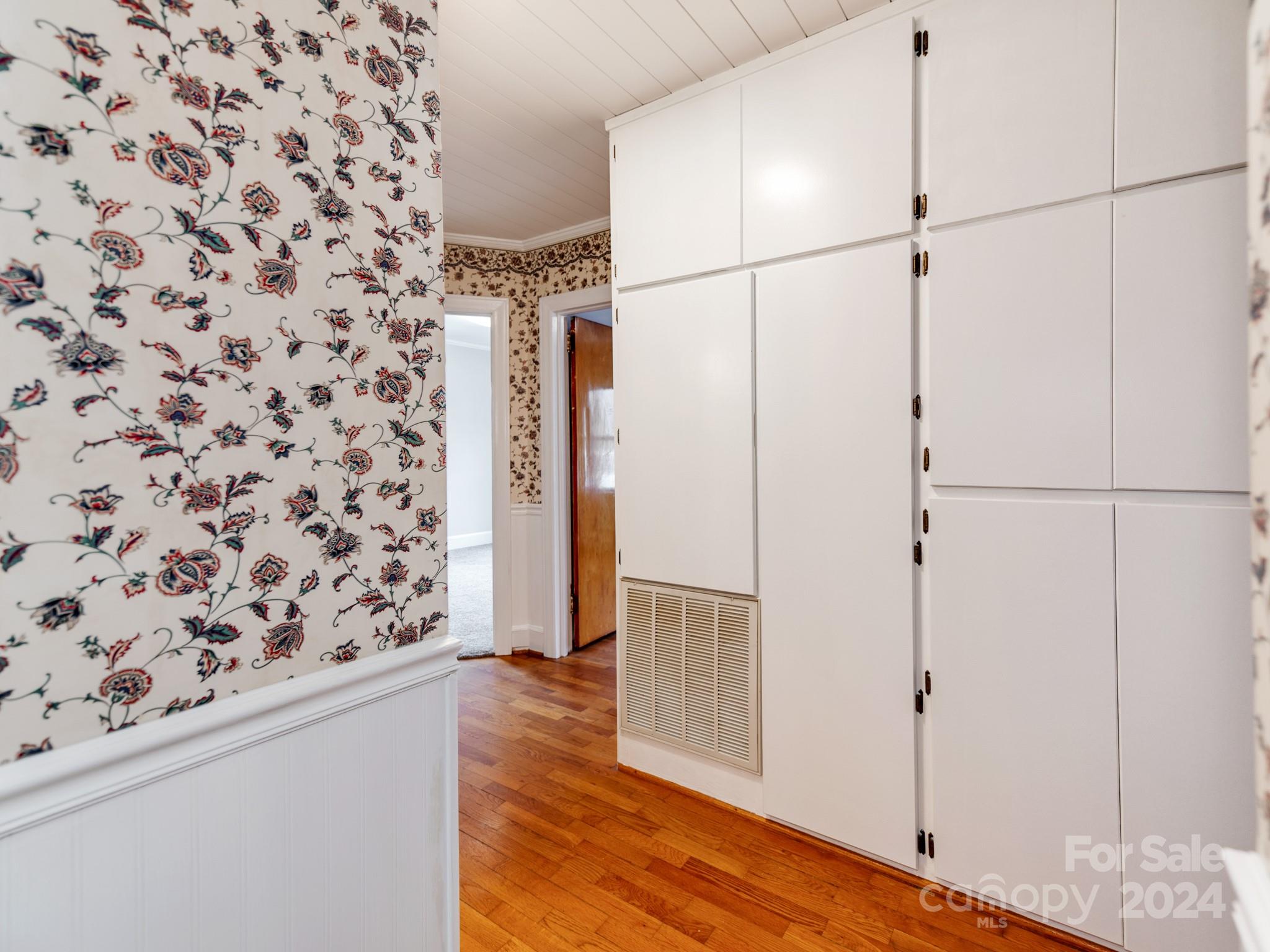 808 Linwood Road Kings Mountain, NC 28086 - Photo 10 of 34 Gallery Image 10