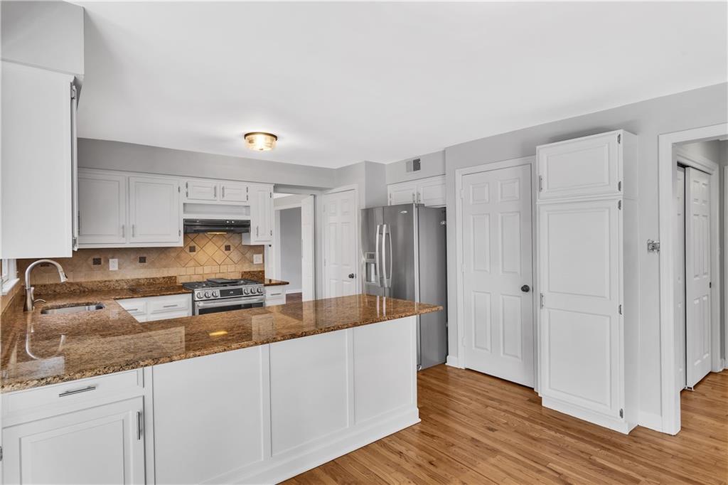 111 Frick Road Pittsburgh, PA 15238 - Photo 20 of 40 Gallery Image 20