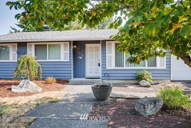12704 Southeast 191st Place Renton, WA 98058 - Photo 4 of 24 Gallery Image 4