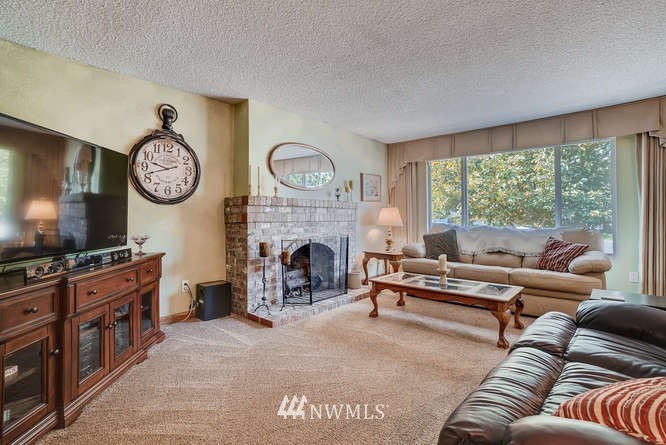 12704 Southeast 191st Place Renton, WA 98058 - Photo 7 of 24 Gallery Image 7