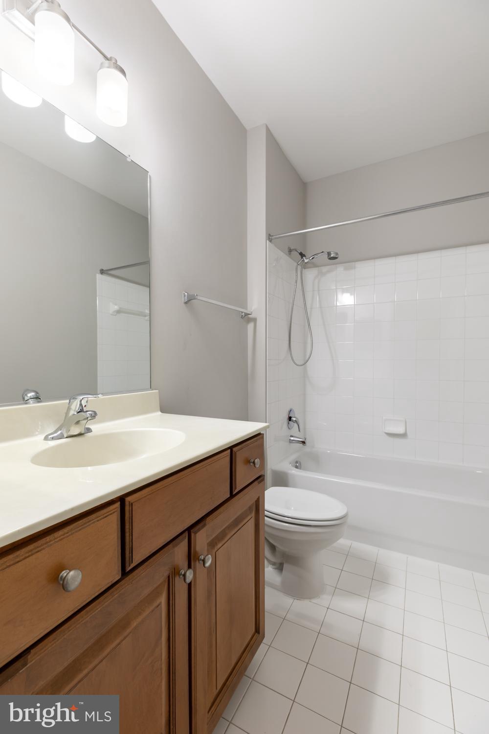 12001 Market Street, Unit 217 Reston, VA 20190 - Photo 19 of 38 Bathroom 2