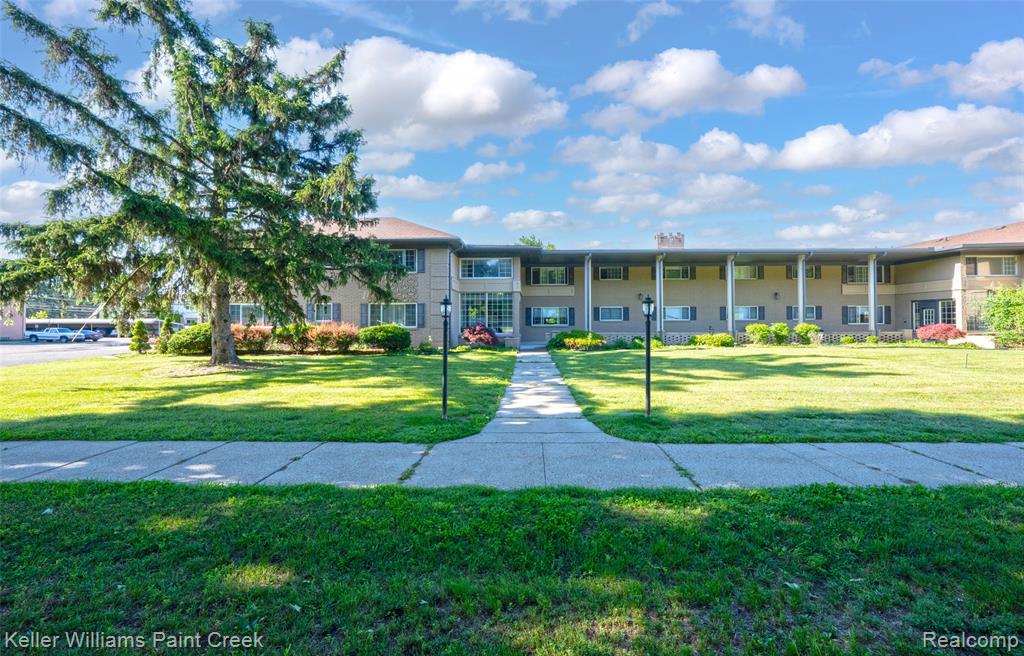 2309 Walton Boulevard, Unit 36 Rochester Hills, MI 48309 - Photo 5 of 24