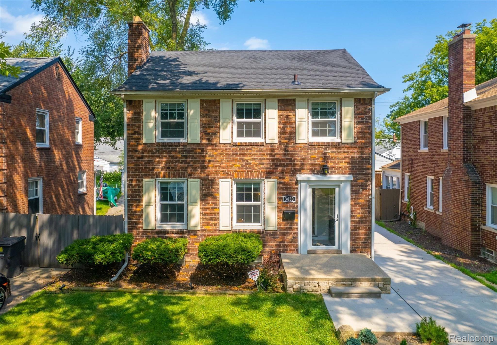 3850 Harvard Road Detroit, MI 48224 - Photo 2 of 27 DJI_0072-Edit.jpg