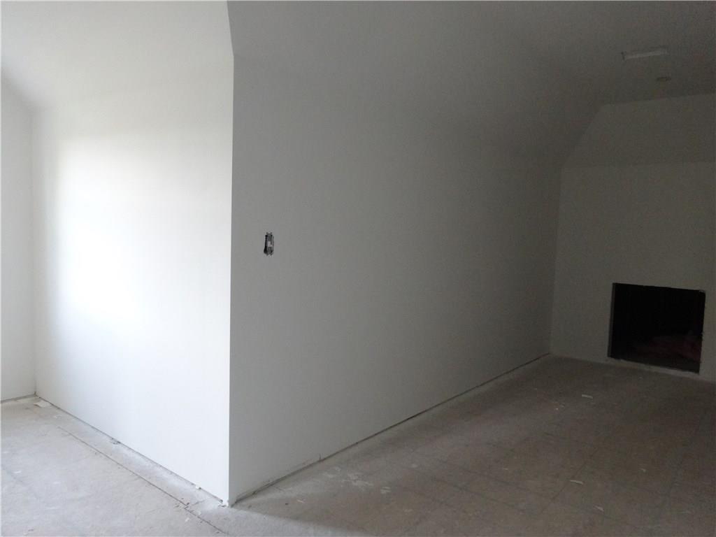 148 Hammond Road Mars, PA 16046 - Photo 23 of 25 Large Master Bedroom walk-in closet