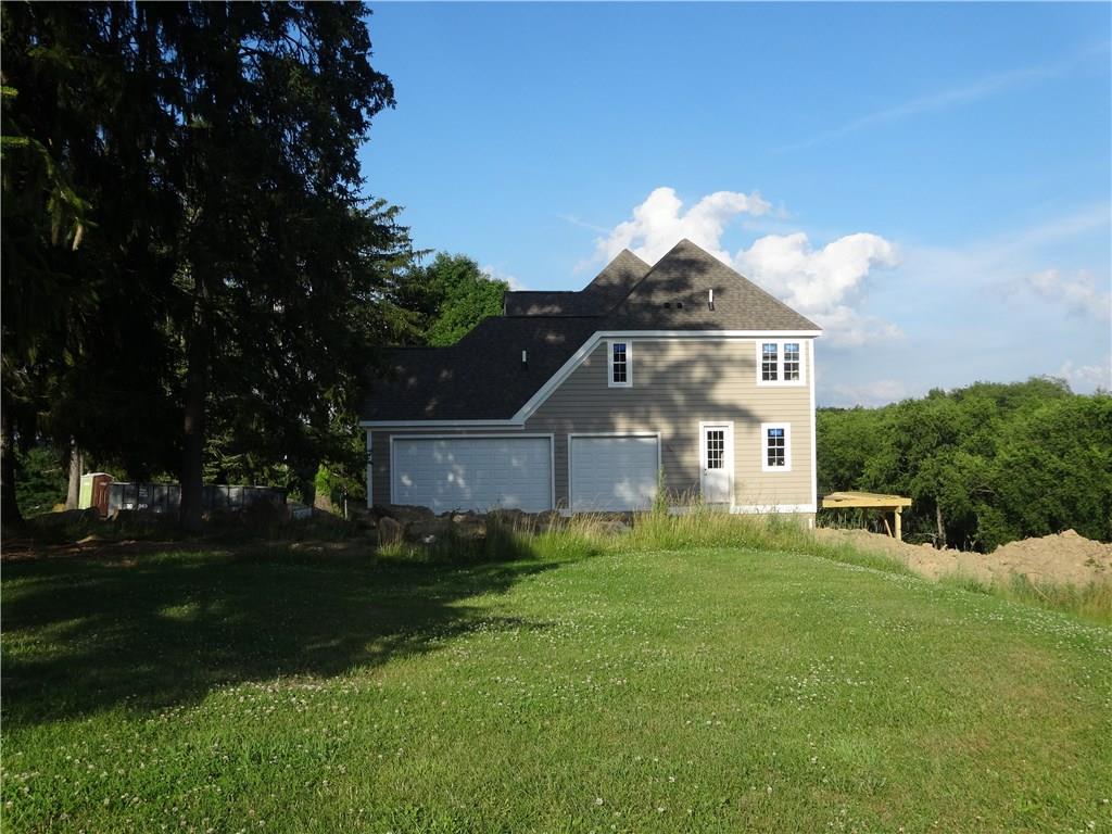 148 Hammond Road Mars, PA 16046 - Photo 4 of 25