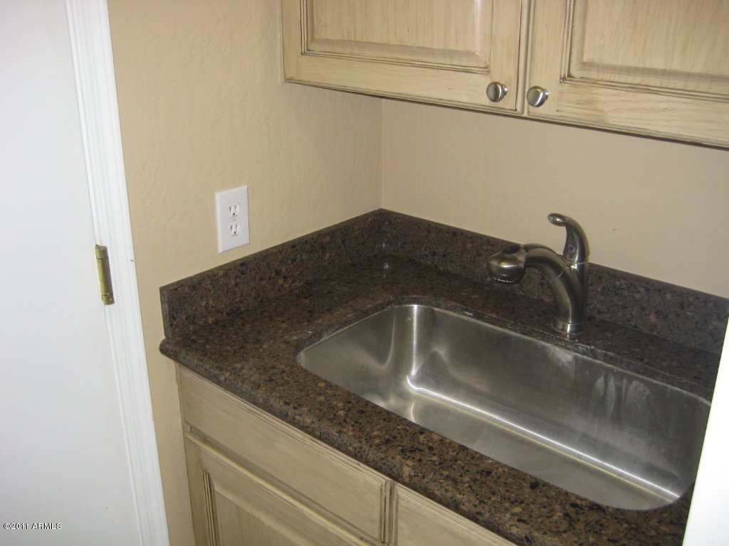 4722 East Hearn Road Phoenix, AZ 85032 - Photo 22 of 23 LAUNDRY SINK