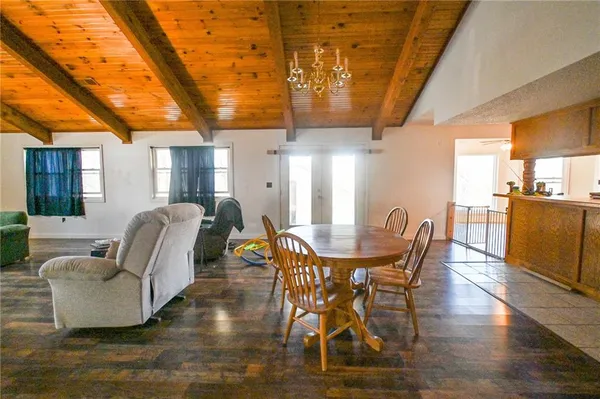 $465,000 | 875 Highway 54, Osceola, MO 64776