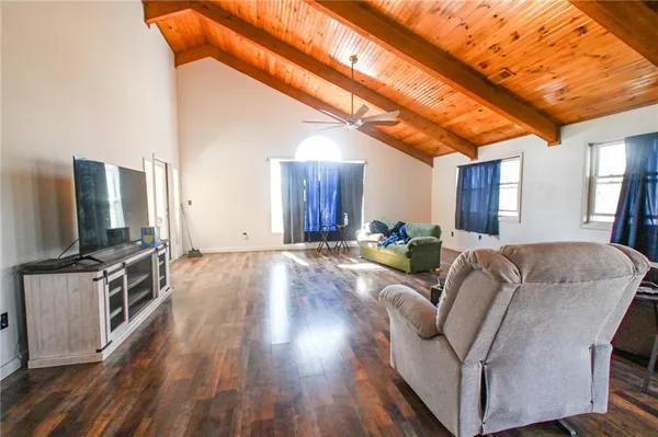 $465,000 | 875 Highway 54, Osceola, MO 64776