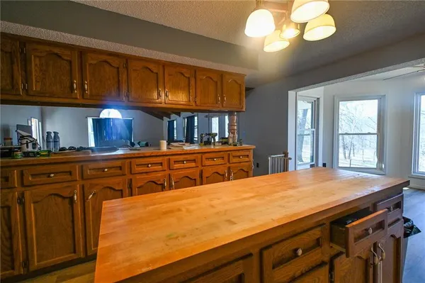 $465,000 | 875 Highway 54, Osceola, MO 64776