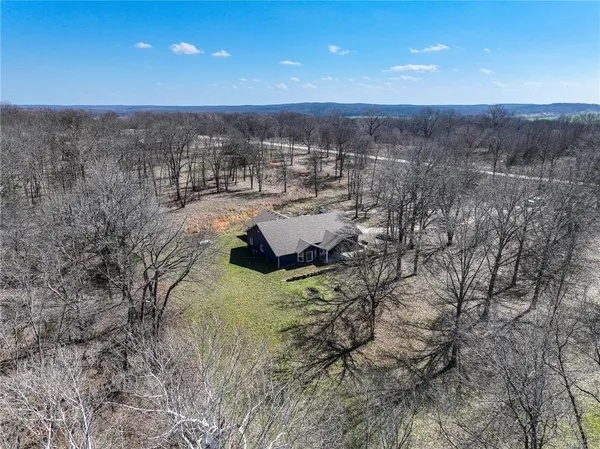 $465,000 | 875 Highway 54, Osceola, MO 64776