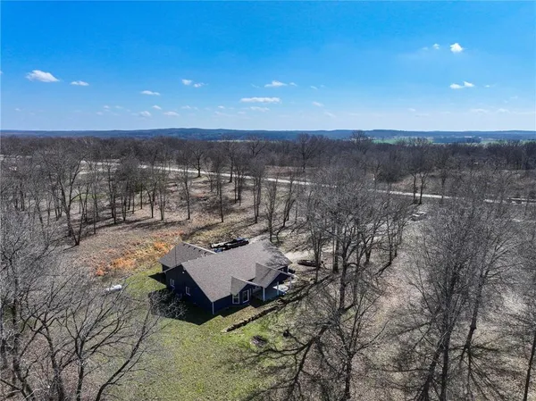 $465,000 | 875 Highway 54, Osceola, MO 64776