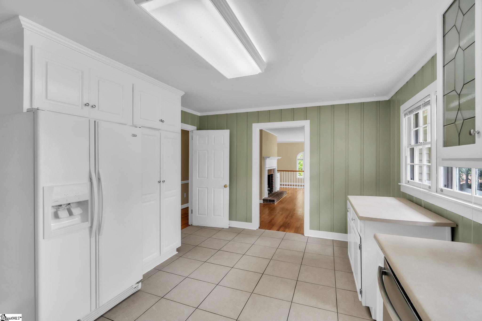 207 Butler Springs Road Greenville, SC 29615 - Photo 9 of 36 Gallery Image 9