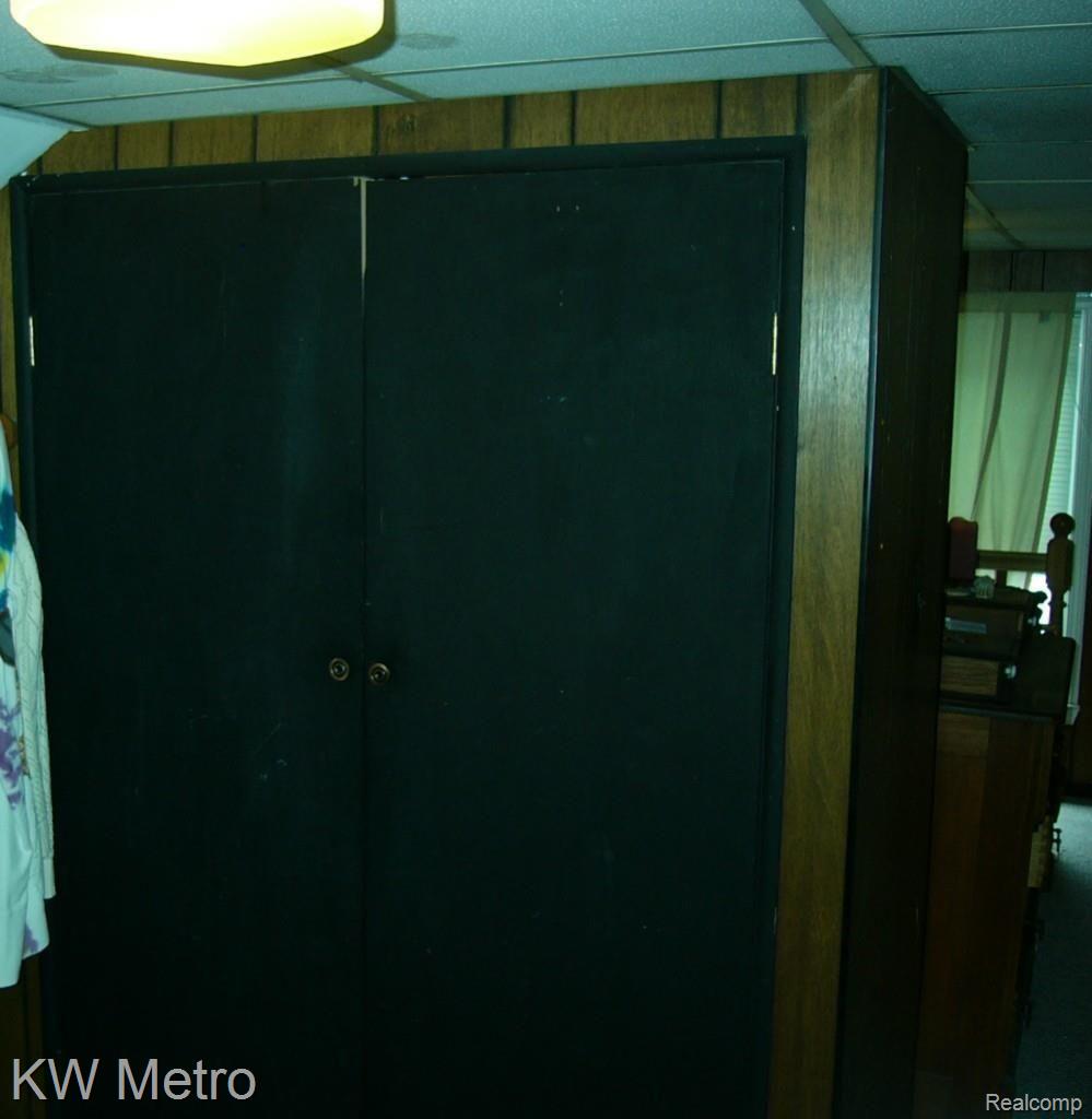 2379 Cambridge Road Berkley, MI 48072 - Photo 12 of 17 nice size closet in upstairs bedroom