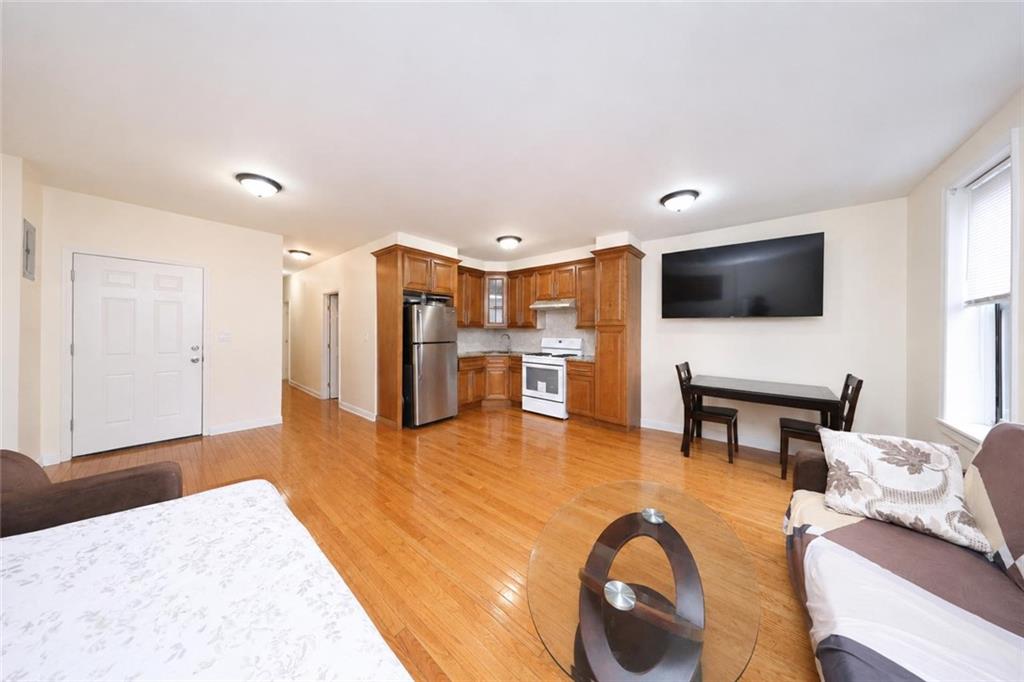 10 Bay Ridge Avenue Brooklyn, NY 11220 - Photo 13 of 31