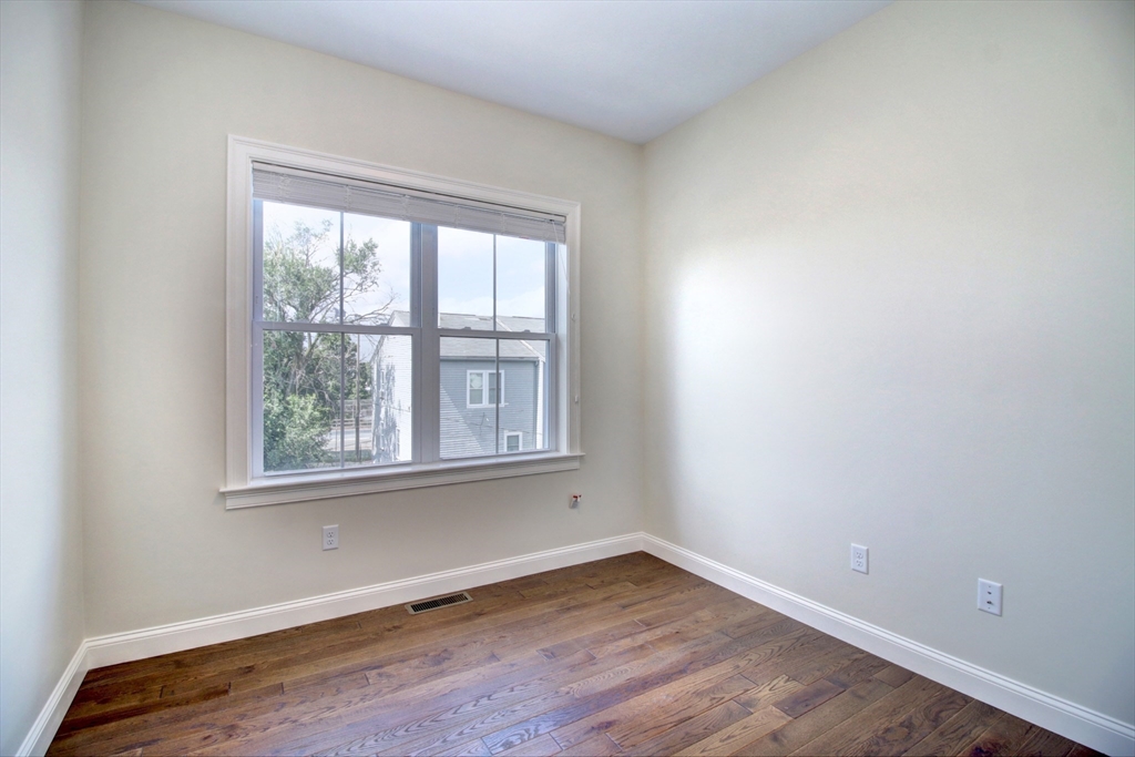 4 Kemp Street, Unit 1 Boston, MA 02127 - Photo 16 of 16