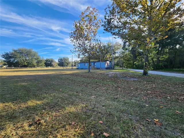 a view of outdoor space with city view