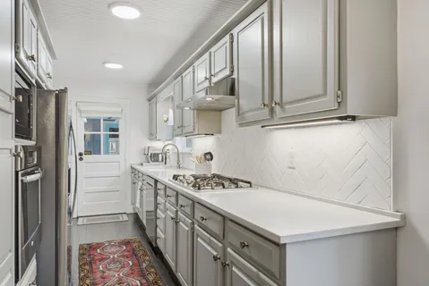 $869,900 | 950 Draughon Avenue, Nashville, TN 37204