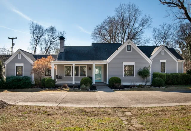 $869,900 | 950 Draughon Avenue, Nashville, TN 37204