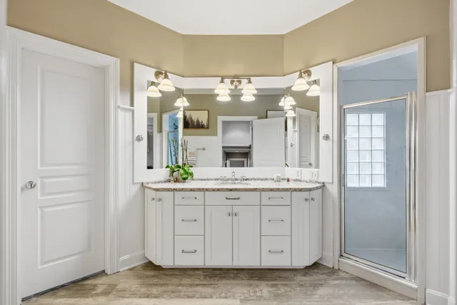 $869,900 | 950 Draughon Avenue, Nashville, TN 37204