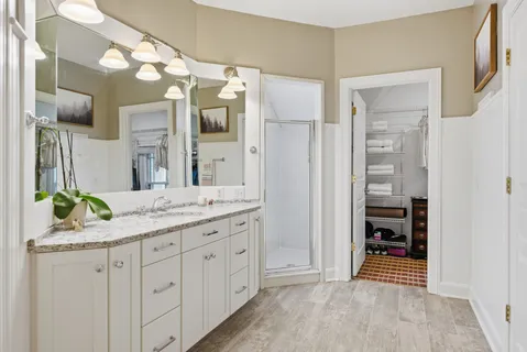 $869,900 | 950 Draughon Avenue, Nashville, TN 37204