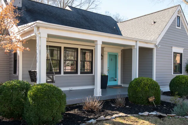 $869,900 | 950 Draughon Avenue, Nashville, TN 37204