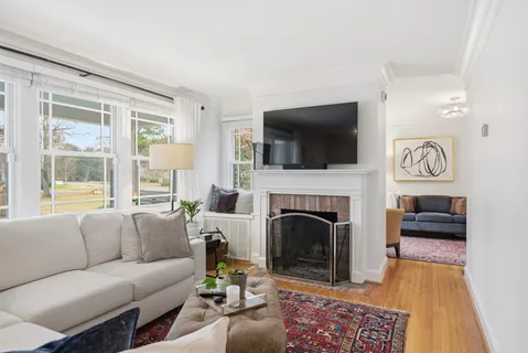 $869,900 | 950 Draughon Avenue, Nashville, TN 37204