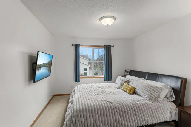 $275,000 | 20628 Fenston Avenue North, Forest Lake, MN 55025