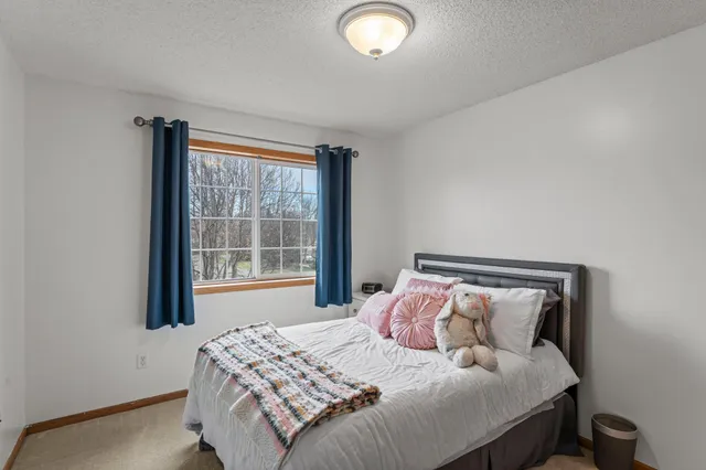 $275,000 | 20628 Fenston Avenue North, Forest Lake, MN 55025