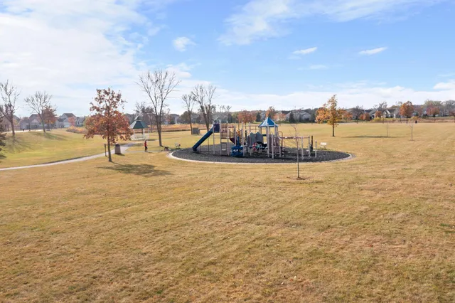 $275,000 | 20628 Fenston Avenue North, Forest Lake, MN 55025