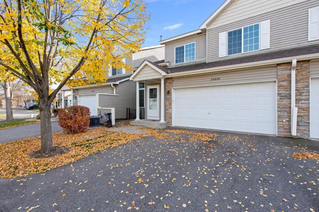 $275,000 | 20628 Fenston Avenue North, Forest Lake, MN 55025