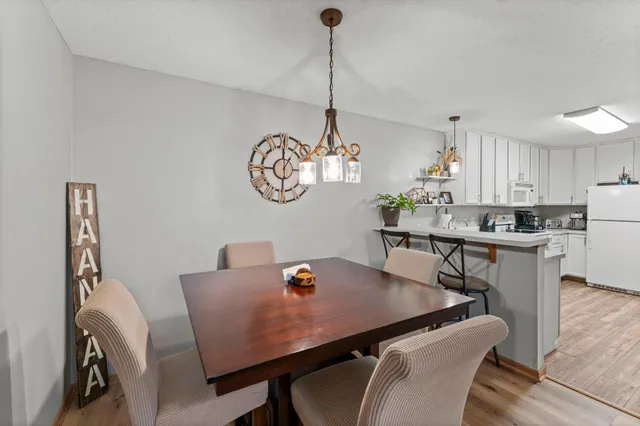 $275,000 | 20628 Fenston Avenue North, Forest Lake, MN 55025