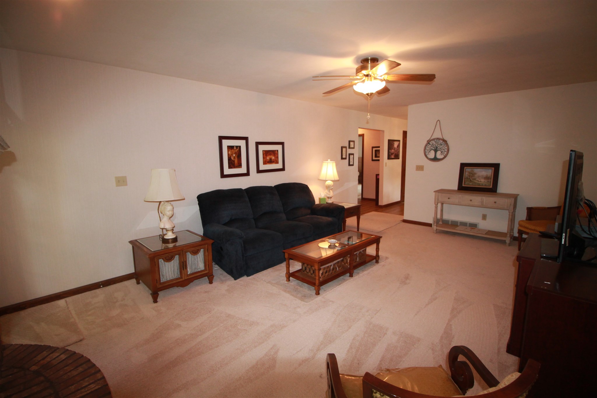 1712 Devonwood Springfield, IL 62704 - Photo 14 of 36 Gallery Image 14