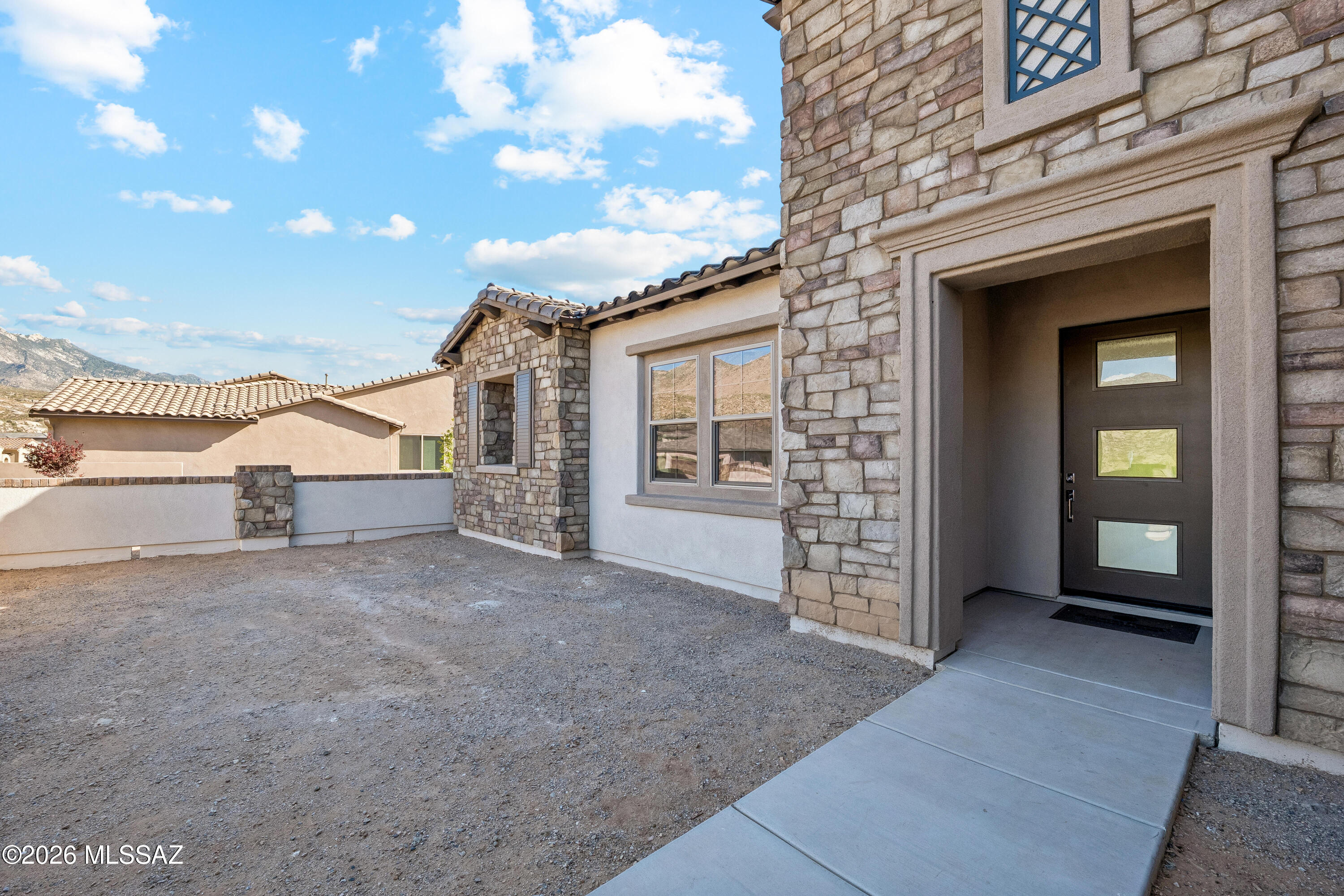 36274 Basin Camp Road Tucson, AZ 85739 - Photo 3 of 26 Front yard