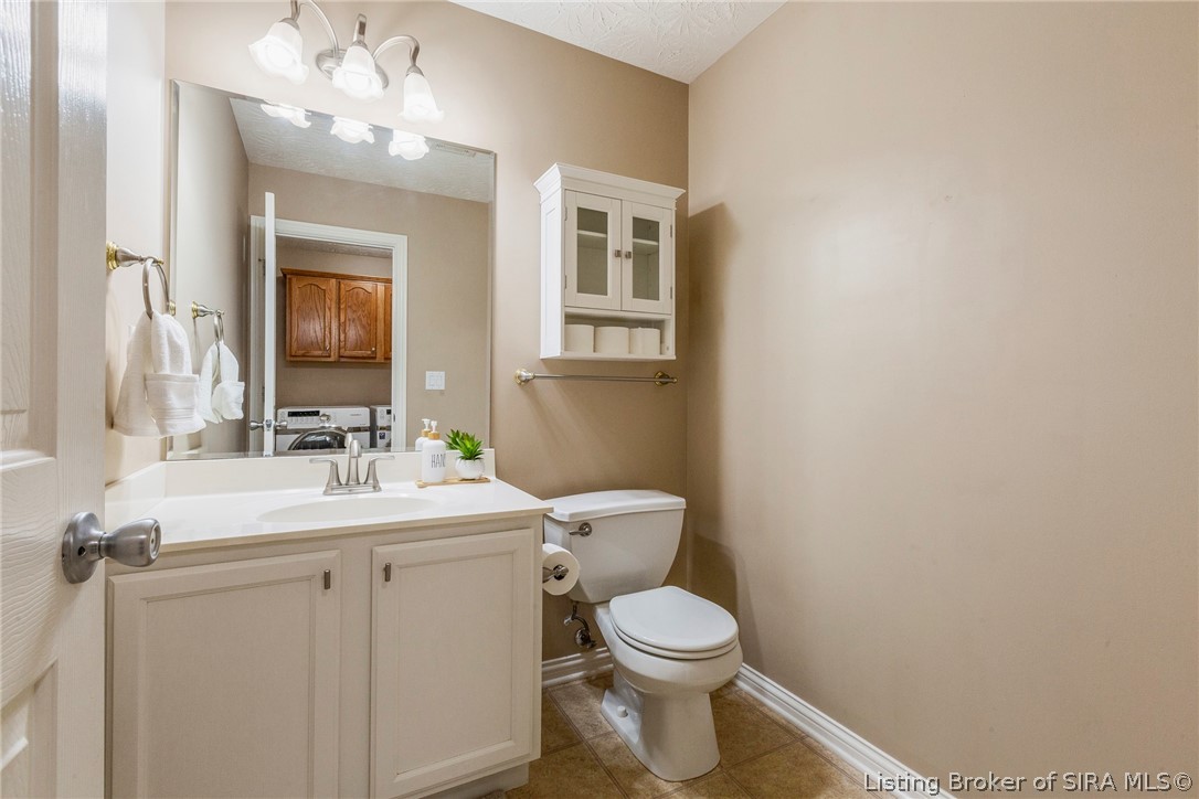 5519 Raintree Ridge Jeffersonville, IN 47130 - Photo 27 of 63 Gallery Image 27