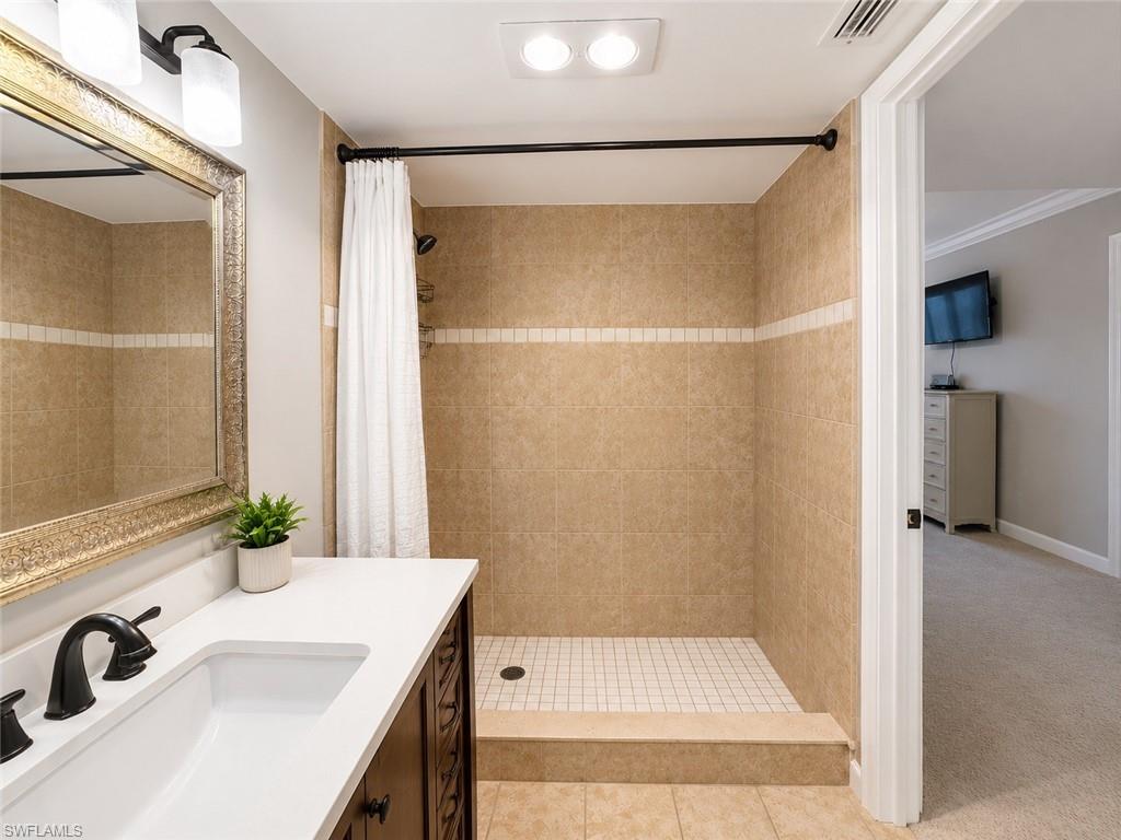 112 Bobolink Way, Unit B Naples, FL 34105 - Photo 14 of 18