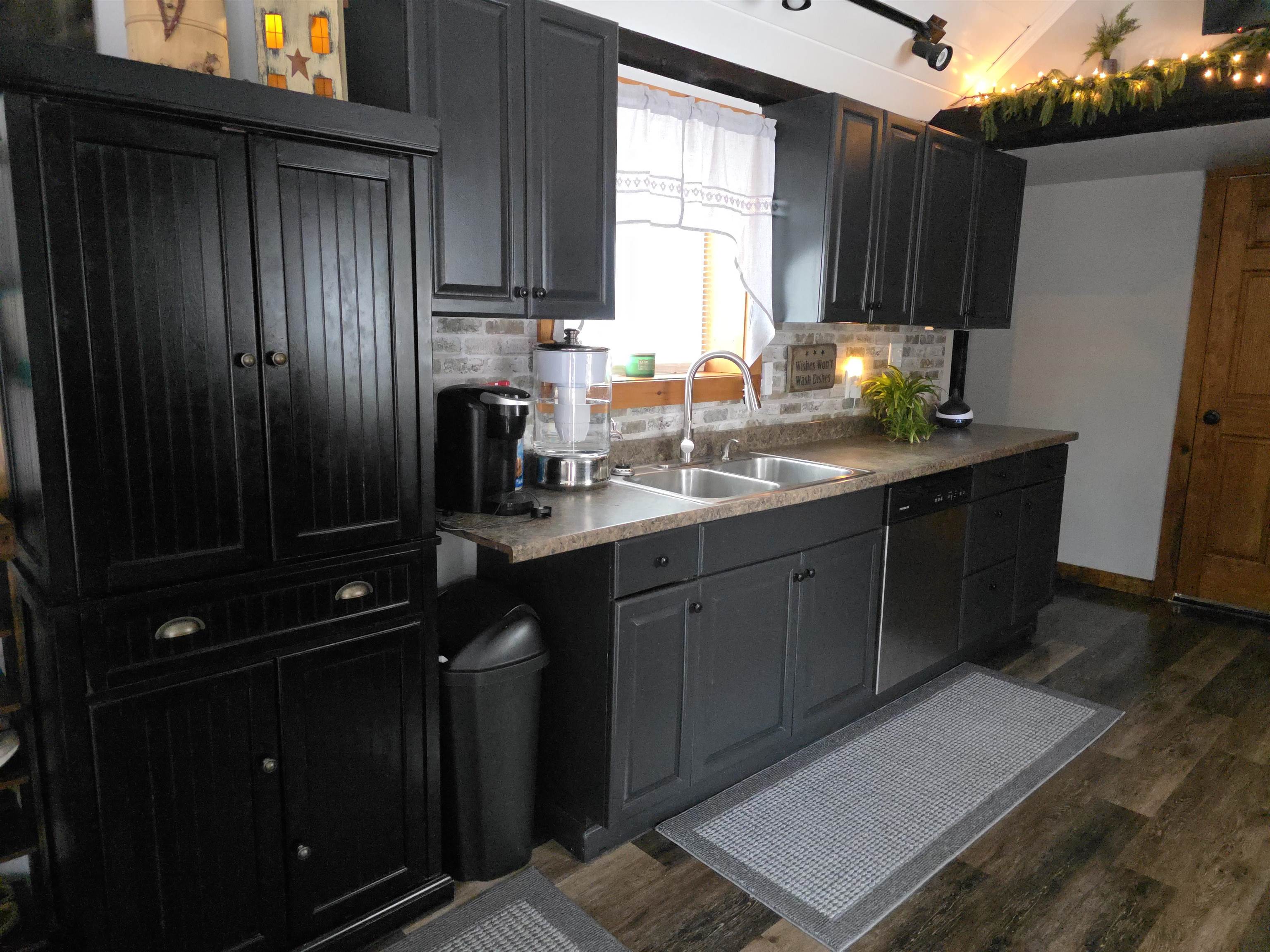 147 South Street Springfield, VT 05156 - Photo 20 of 51