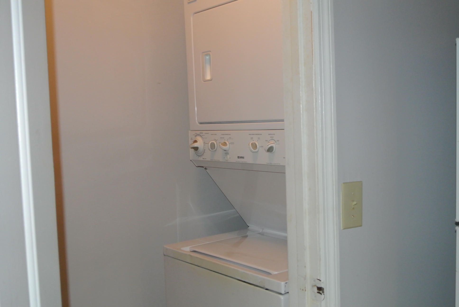 1481 Center St Extension, Unit 706 Mount Pleasant, SC 29464 - Photo 9 of 17 DSC_0173