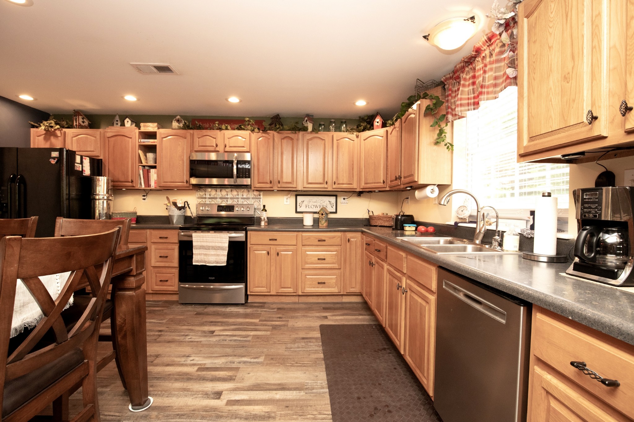 250 Lee Road Cottontown, TN 37048 - Photo 5 of 47
