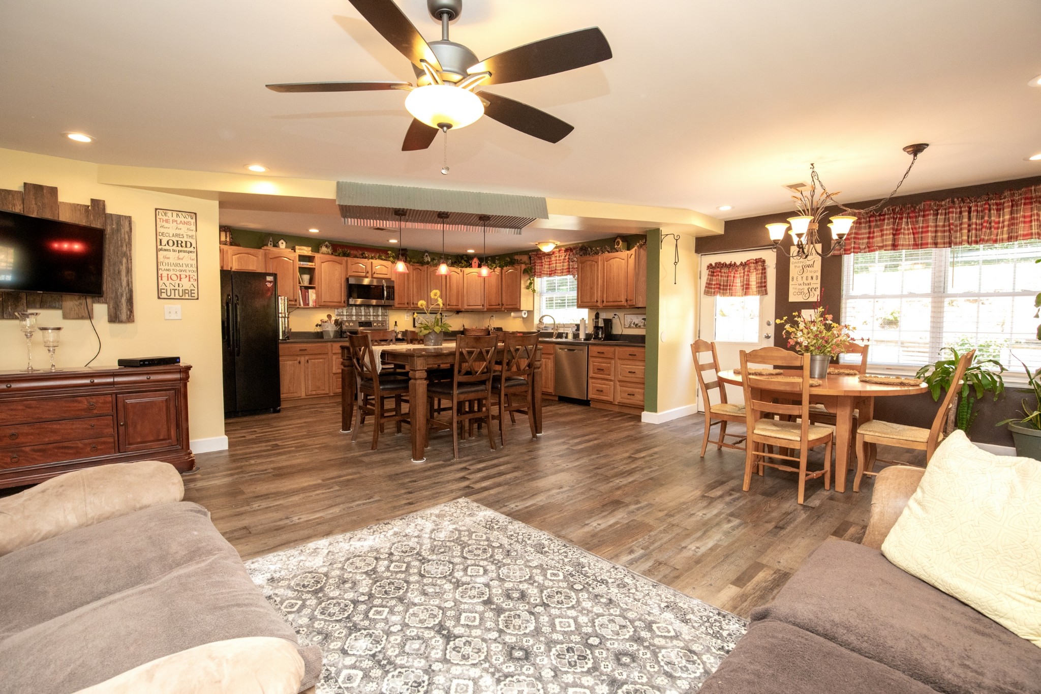 250 Lee Road Cottontown, TN 37048 - Photo 8 of 47