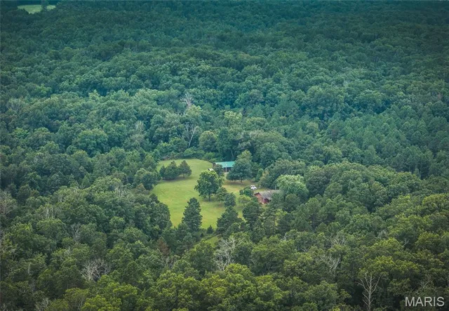 $670,000 | 3292 County Road 625, Birch Tree, MO 65438