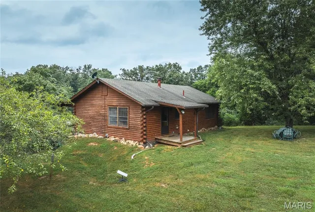 $670,000 | 3292 County Road 625, Birch Tree, MO 65438