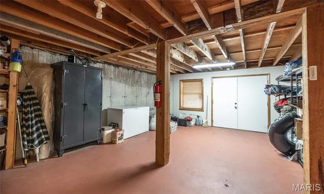 $670,000 | 3292 County Road 625, Birch Tree, MO 65438