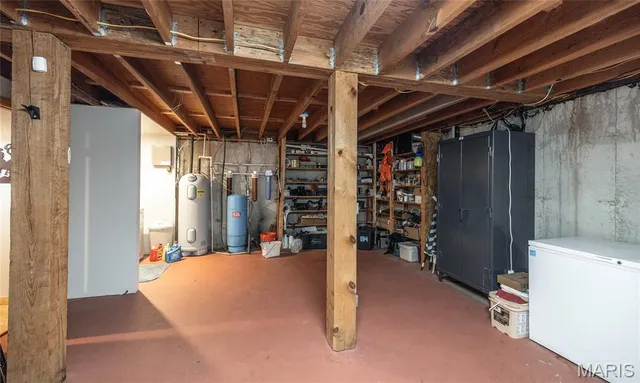 $670,000 | 3292 County Road 625, Birch Tree, MO 65438