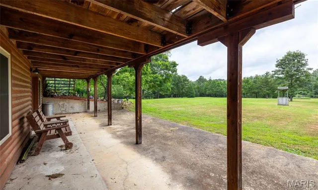 $670,000 | 3292 County Road 625, Birch Tree, MO 65438