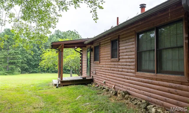 $670,000 | 3292 County Road 625, Birch Tree, MO 65438