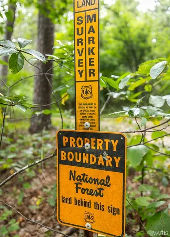 $670,000 | 3292 County Road 625, Birch Tree, MO 65438