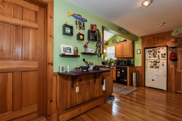 4 Spring Street Gloucester, MA 01930 - Photo 15 of 30 Gallery Image 15