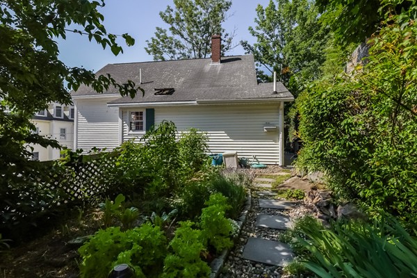 4 Spring Street Gloucester, MA 01930 - Photo 30 of 30 Gallery Image 30