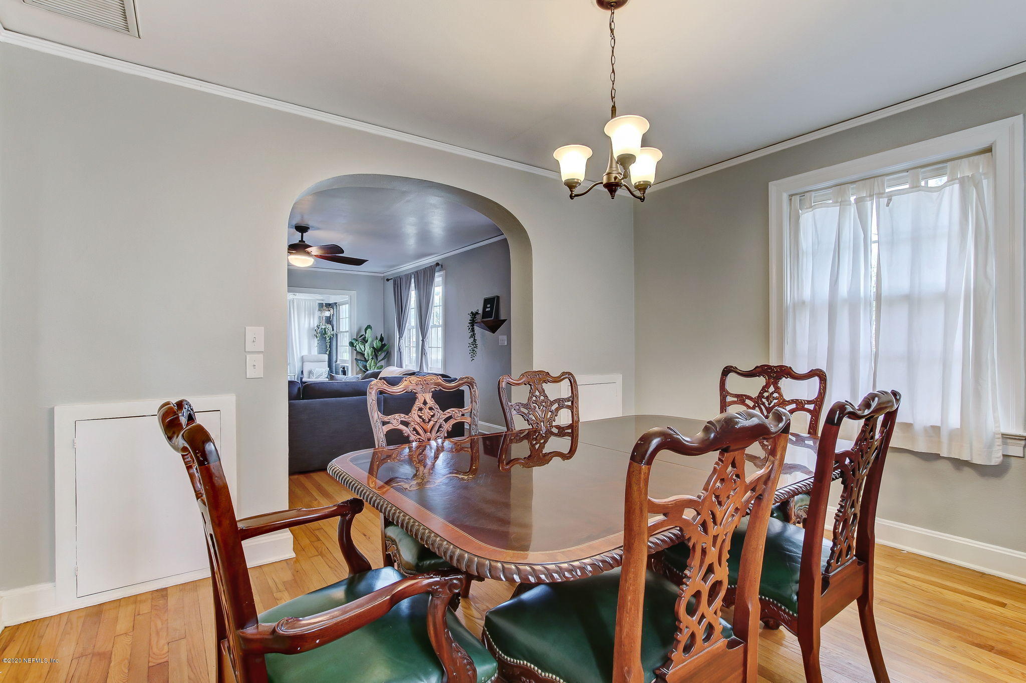 1416 Pinetree Road Jacksonville, FL 32207 - Photo 22 of 36 Dining room