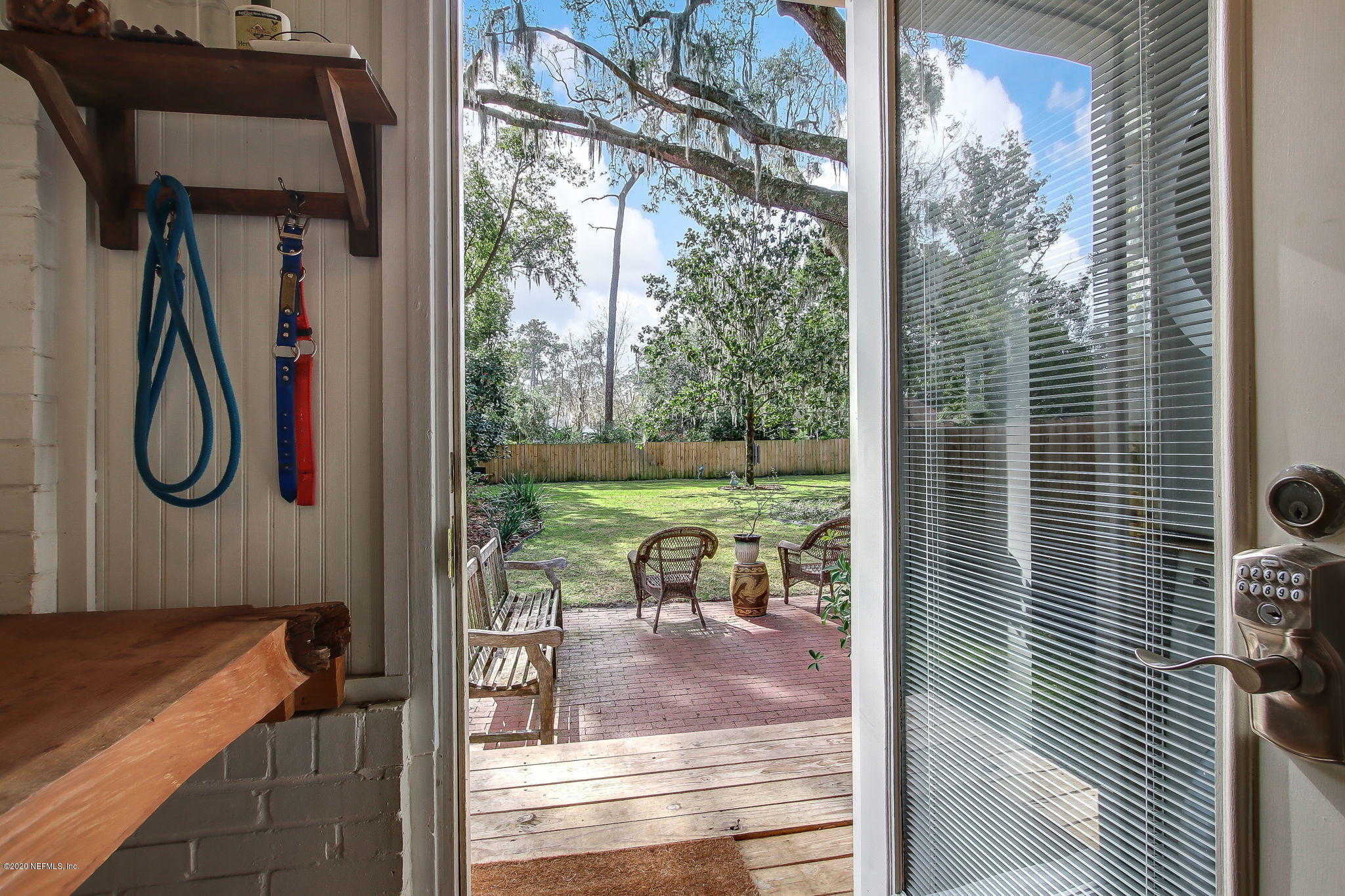 1416 Pinetree Road Jacksonville, FL 32207 - Photo 25 of 36 To backyard
